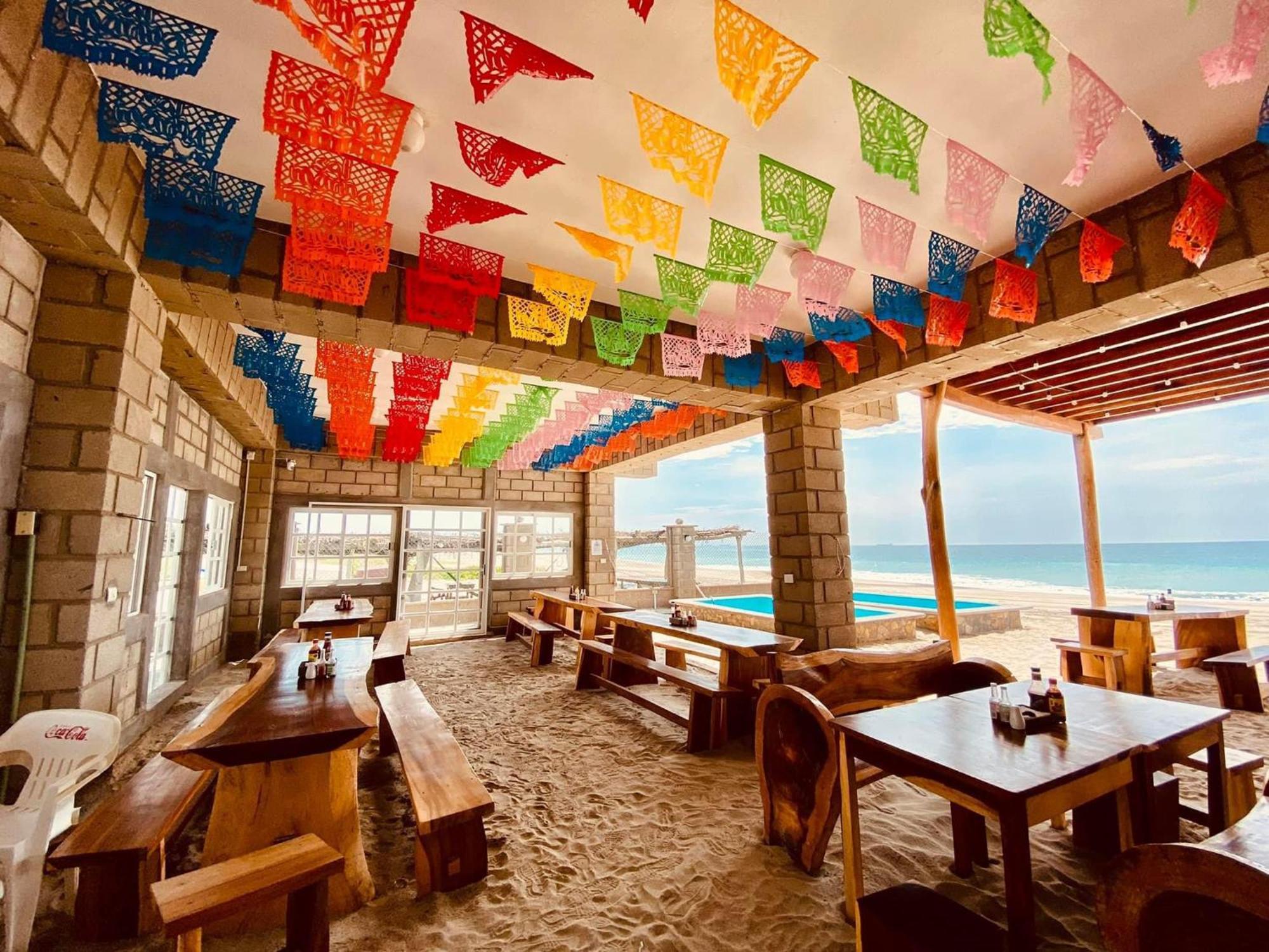 Sal Marina Restaurante Y Cabanas Salina Cruz Exterior foto